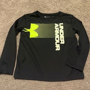 Boys size 6 long sleeve shirt